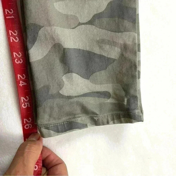 Democracy Camouflage Ab Technology Support Skinny Ankle Pants Size 6 - Picture 13 of 13